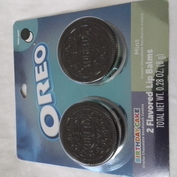 Oreo Flavored Lip Balms, set of 2 - Picture 3 of 3